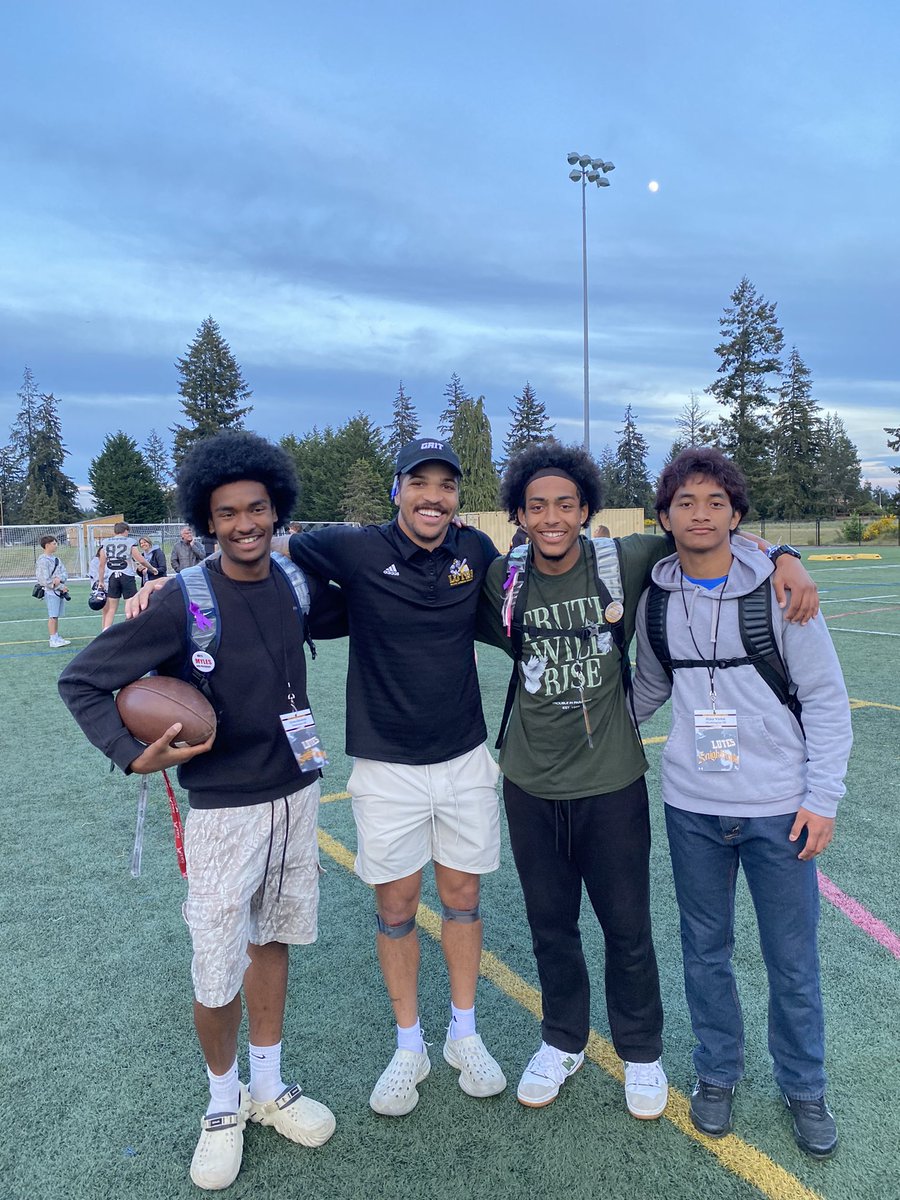 Thank you <a href="/PLUFootball/">Pacific Lutheran Football</a> for a GREAT Junior Day! Me and my brothers had a wonderful time!
<a href="/WHSPatsfootball/">WHS Patriot Football</a> 
<a href="/spencerboyes/">Spencer Boyes</a> 
<a href="/N8Brar/">Nate Brar</a> 
<a href="/Zach_Willis45/">Zach Willis</a> 
<a href="/BrantMcAdams/">Brant McAdams</a> 
<a href="/KetnerKupp/">Ketner Kupp</a>