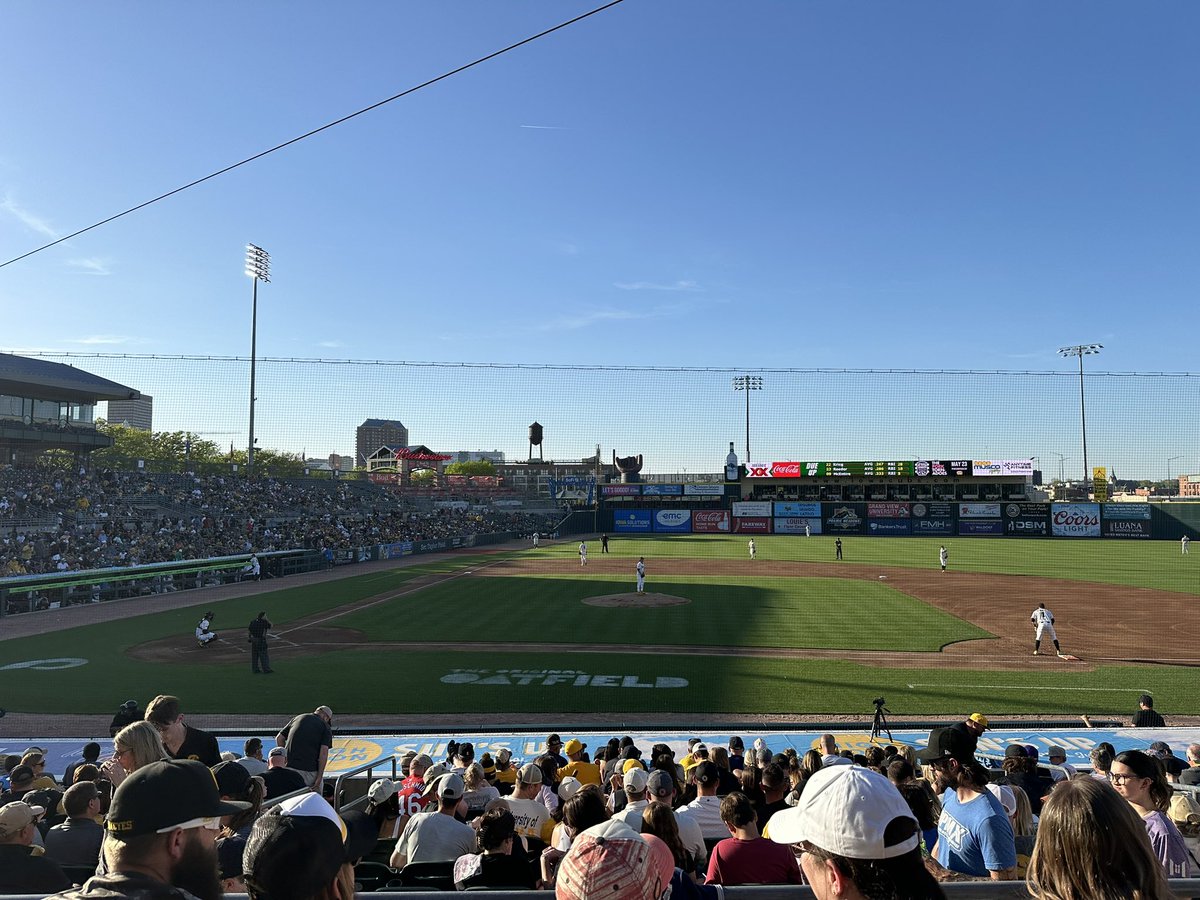 #HellerBall 🔥 <a href="/UIBaseball/">Iowa Baseball</a>