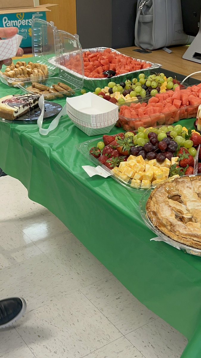 Our amazing parents ended the week with a bang by treating our teachers to an incredible buffet of home cooked foods 🍽️❤️ The love was real, and our staff felt every bit of it. Thank you for supporting and celebrating our educators! #Grateful #TeacherAppreciation