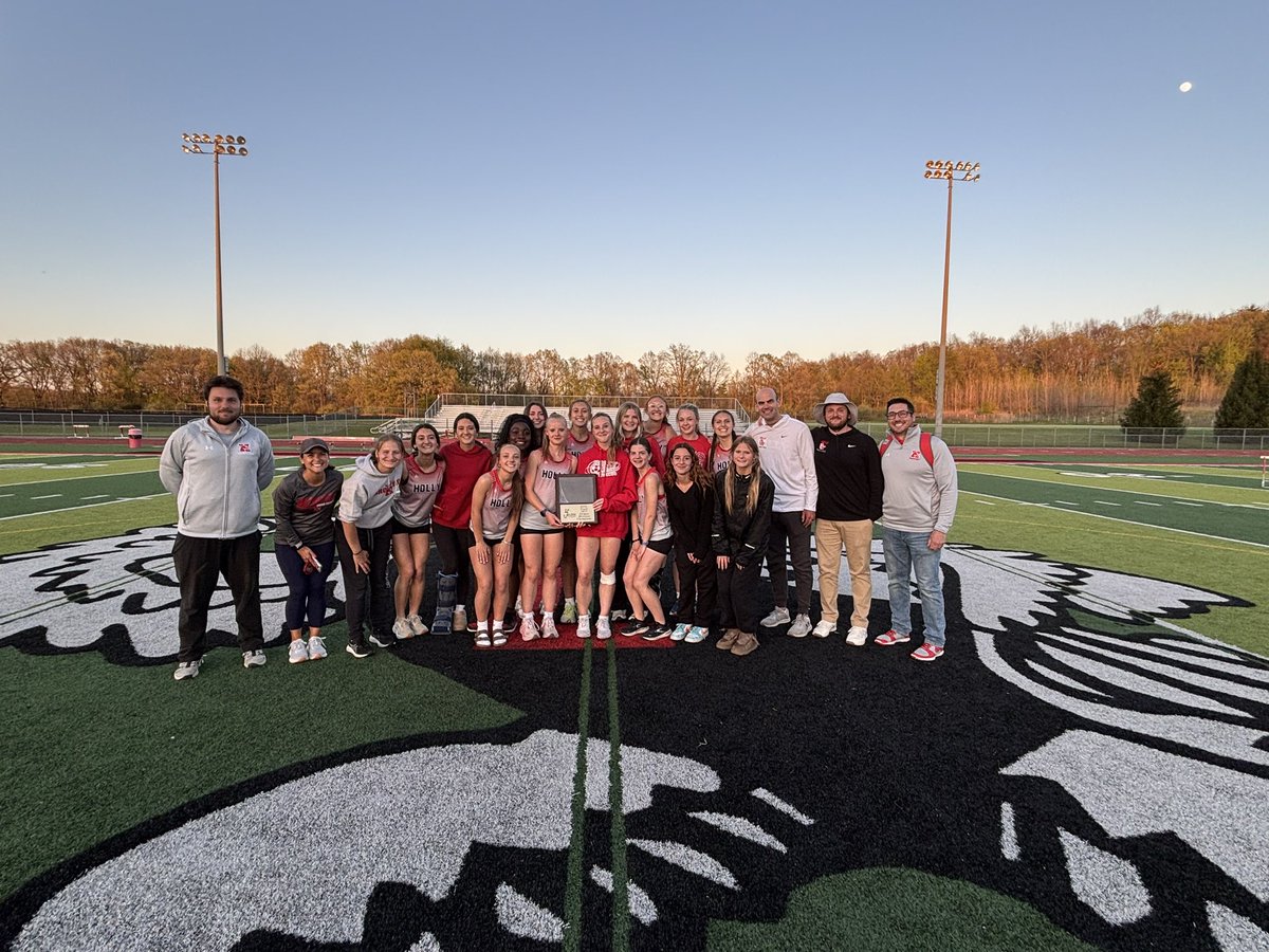 Introducing your 2025 Flint Metro League Stripes Division Girls Track and Field CHAMPIONS!!!!  Way to go Bronchos!!!

#playhardhavefun