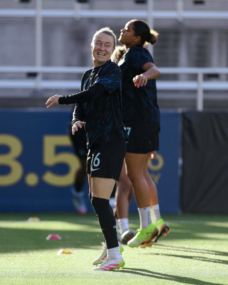 That's 150 regular season NWSL appearances for Sonnett!

"Sonnett is my hero." - Sam

📷: <a href="/GothamFC/">Gotham FC</a>