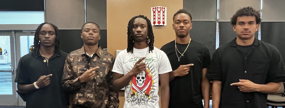 2025 Banquet <a href="/SBVC_Athletics/">SBVC Athletics</a> men’s state regional qualifiers 4X100 and 4X400 relay team members. 
<a href="/SbvcTrack/">SBVC TRACK & FIELD</a> 
#SpeedCitySbvc
#3C2ATF
#Speed 
🏃🏾‍♂️⚡️🦾🔥💯