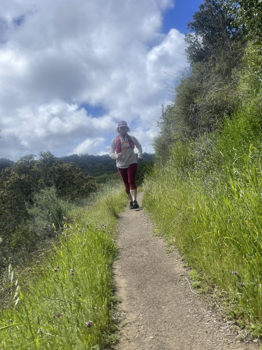This might just be the most beautiful time of year for trail running in the Bay Area.

#bayarearunning #running #fleetfeet #fleetfeetmenlopark