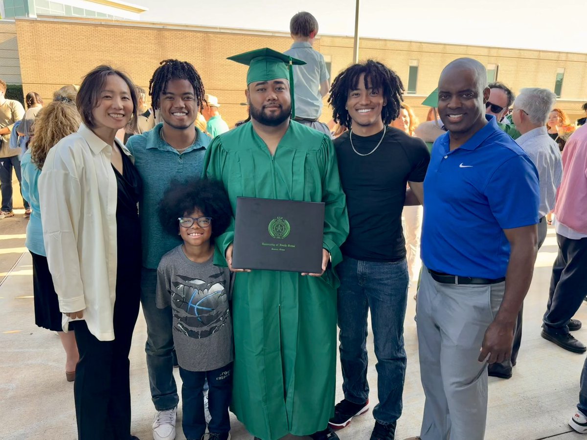 Eri Shaw tweet media