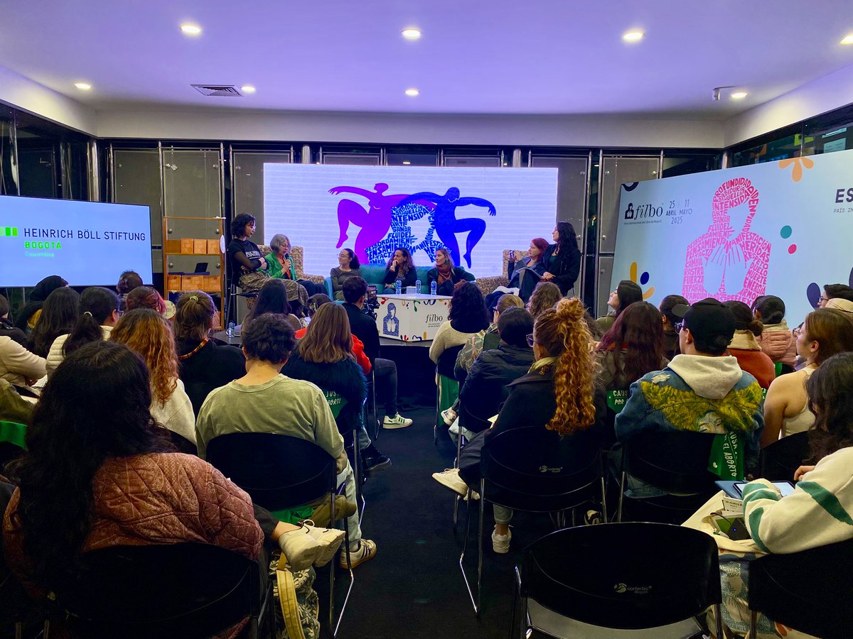 Causa Justa por el Aborto (@causajustaco) on Twitter photo 🇨🇴 Sala llena en la <a href="/FILBogota/">FeriadelLibroBogotá</a>. El derecho al aborto es una conversación fundamental en la agenda cultural y social <a href="/BoellStiftung/">Heinrich-Böll-Stiftung</a> 💚 🇨🇴 Sala llena en la <a href="/FILBogota/">FeriadelLibroBogotá</a>. El derecho al aborto es una conversación fundamental en la agenda cultural y social <a href="/BoellStiftung/">Heinrich-Böll-Stiftung</a> 💚