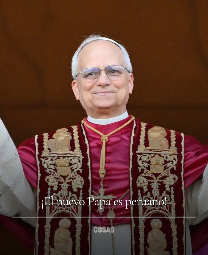 Claumdr95's tweet photo. EL NUEVO PAPA ROBERT PREVOST ES PERUANO, PAPA LEON XIV!! 🥺🇵🇪

esto es histórico, el papa es peruano, paso 40 años en Perú, vivió casi toda su vida en Perú, q orgullo y felicidad, envío saludos a CHICLAYO Perú, nos ama, q lindo. QUE VIVA EL PAPA PAPA PERUANO, QUE VIVA EL PERÚ!!! https://t.co/k9e9jj53Ru