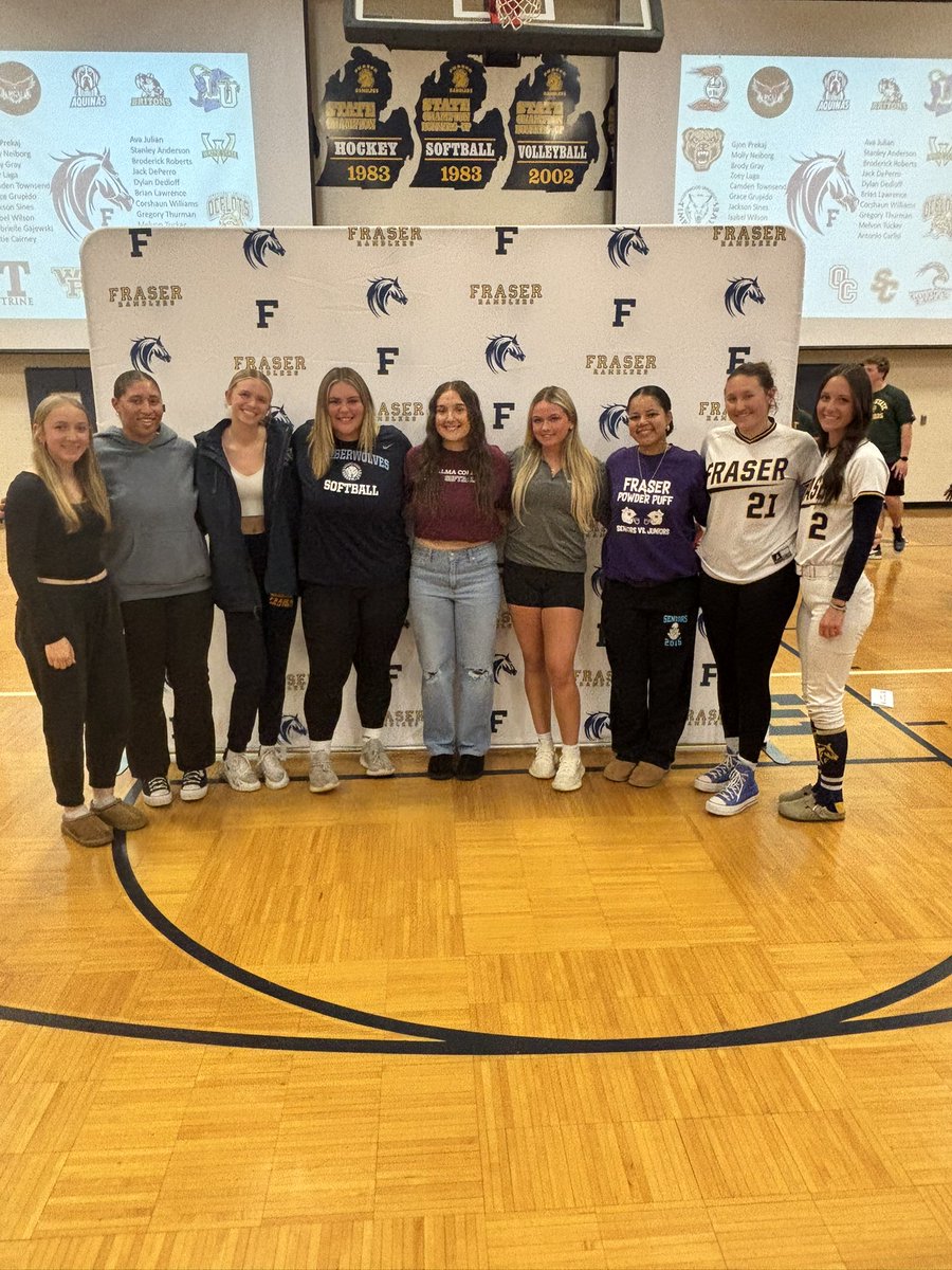 Congratulations to 3 of our seniors who are going on to play softball at the next level. 
Gabby Gajewski and Ava Julian at Northwood and Izzy Wilson at Alma.
