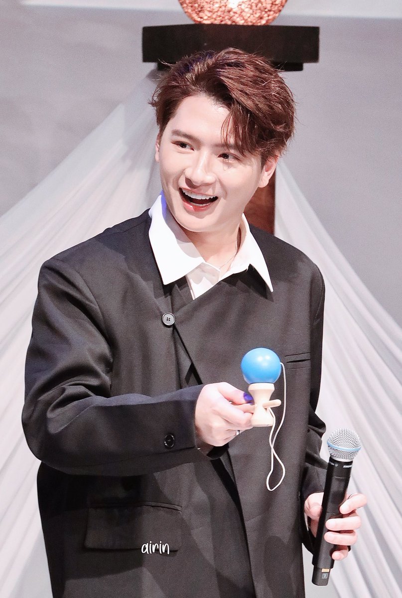 anglemoon_'s tweet image. けん玉するくりすくん天才的に可愛かった🥹
 #ThaiFestivalSpecialFM2025xKS 
 #KristPerawat