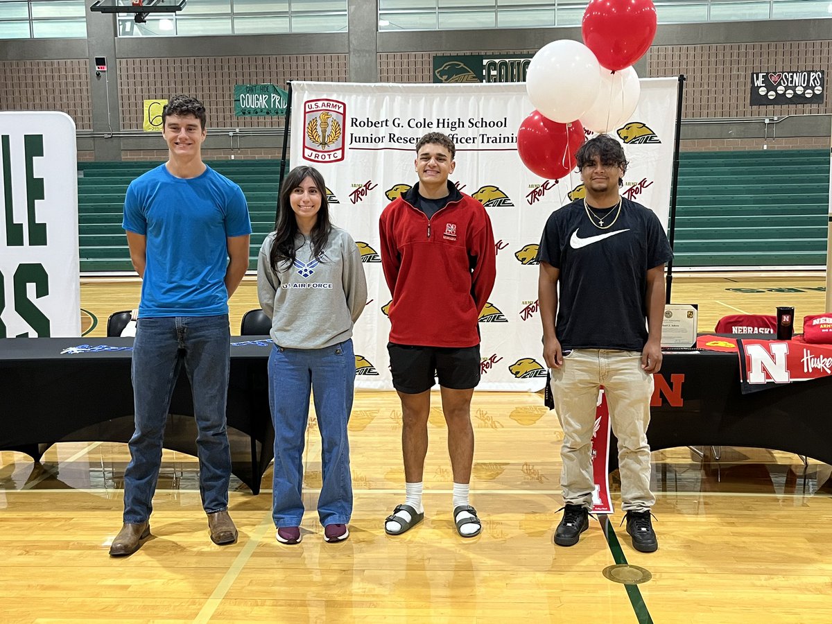 It was a great day to be a Cole Cougar💚💛💚💛