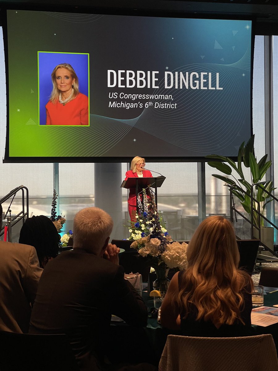 Honored to receive the Worker Champion Award from Michigan WDI, who are doing so much to invest in and strengthen our SE Michigan workforce. When workers are better off, the very fabric of our country is made stronger.