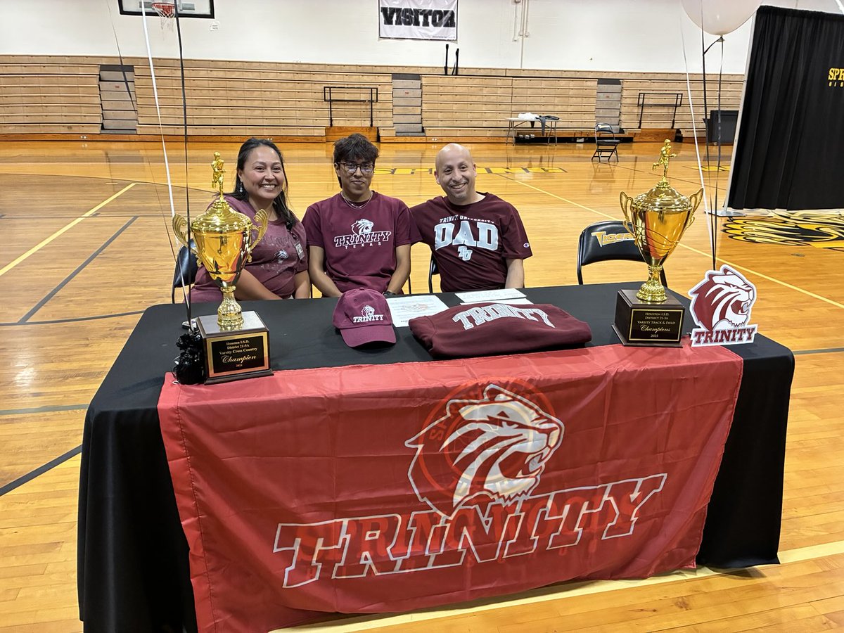 Spring Woods High School celebrated our signees today!  Congratulations!