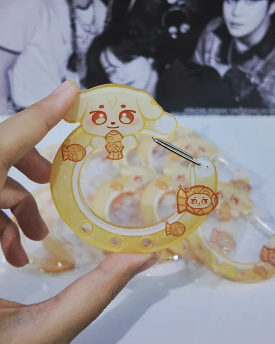 update aniteez carabiners arrived! I'll be working on sorting out the orders and packing the orders^^ they'll be sent out next week! thank you so much everyone for pre-ordering!  (1/2) 