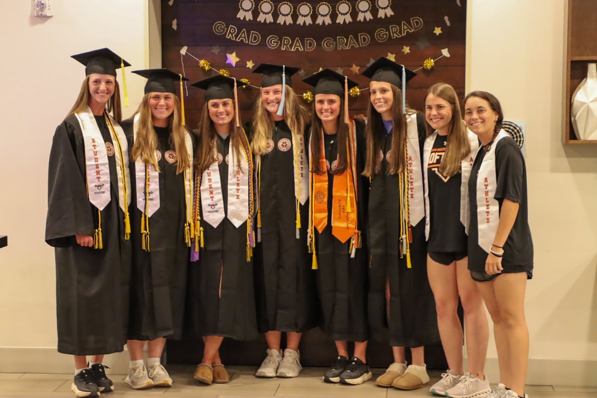 🥎AUM Softball tweet media