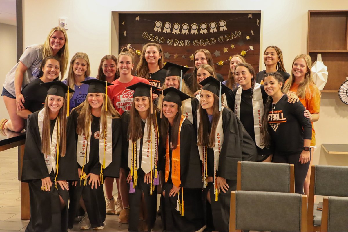 🥎AUM Softball tweet media