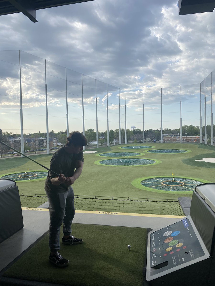 StThomasVeteran's tweet image. The event! Top golf ⛳️ #springsemester #graduation #education #apprenticeships #golfcourse #internationalwomensday #topgoldf #dinner #golf 
#inspiredaily #inspiredtoinspire