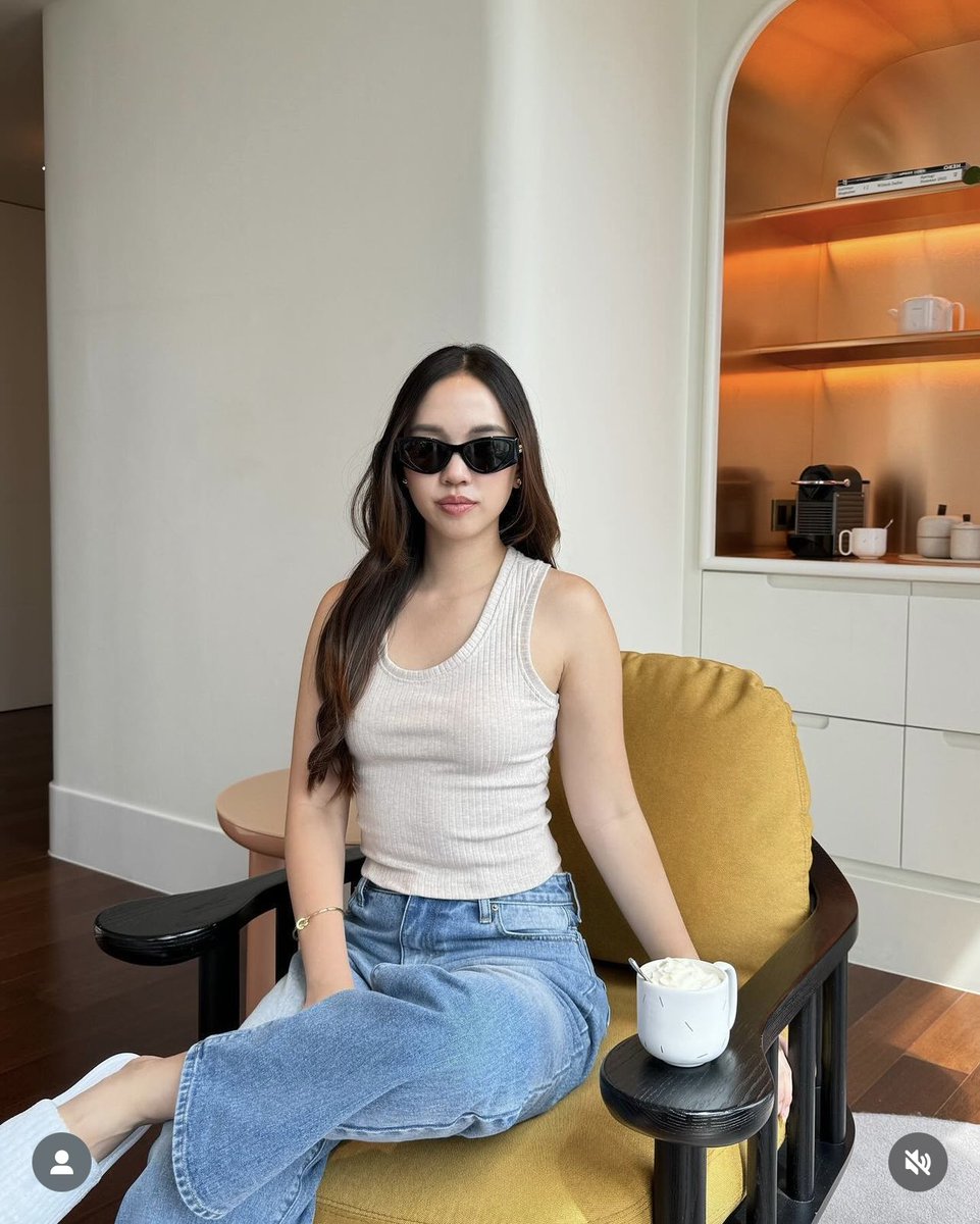 Kirsche_9's tweet photo. พร้อมส่ง/ส่งต่อเสื้อกล้าม duex เว้าหลัง สี marble nude มือ1 ป้ายห้อย ตัวละ 450฿  

#stylist_shop #ส่งต่อเสื้อผ้า #ส่งต่อcintage #cintageshop #เสื้อผ้ามือ2 #ส่งต่อเสื้อผ้ามือสอง #ส่งต่อ #โล๊ะตู้ #โล๊ะตู้เสื้อผ้า #ตลาดนัดIVE #sleepymurphy #ส่งต่อsleepymurphy #ส่งต่อduex #duexstudio https://t.co/zzMJ6lBkbE