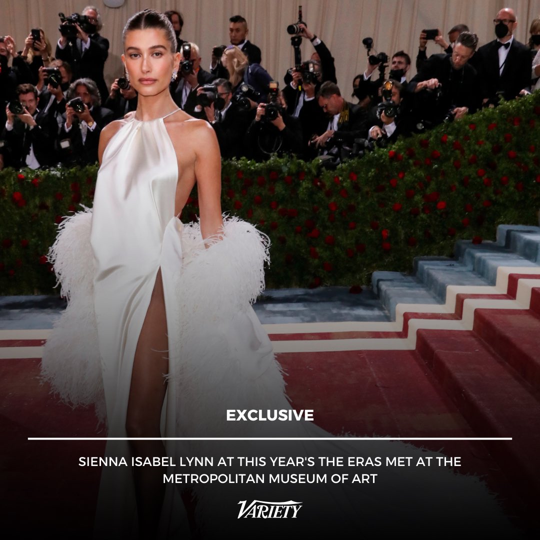 𝗩𝖺𝙧𝗂𝗲t𝘆 ᴿᴾ
+ content in #VarietyRP
𝗘͟𝘅͟𝗰͟𝗹͟𝘂͟𝘀͟𝗶͟𝘃͟𝗲͟ • Review • Interviews • More

🗞️  𝘕𝘦𝘸𝘴: 𝗦𝗶𝗲𝗻𝗻𝗮 𝗜𝘀𝗮𝗯𝗲𝗹 𝗹𝘆𝗻𝗻 (@smkinnwdd_) arrives at this year's <a href="/TheErasMetRP/">ꔋ𝘩𝗲 𝗘𝙧𝖺𝙨 𝝡𝗲t ᴿᴾ</a> at the Metropolitan Museum of Art.