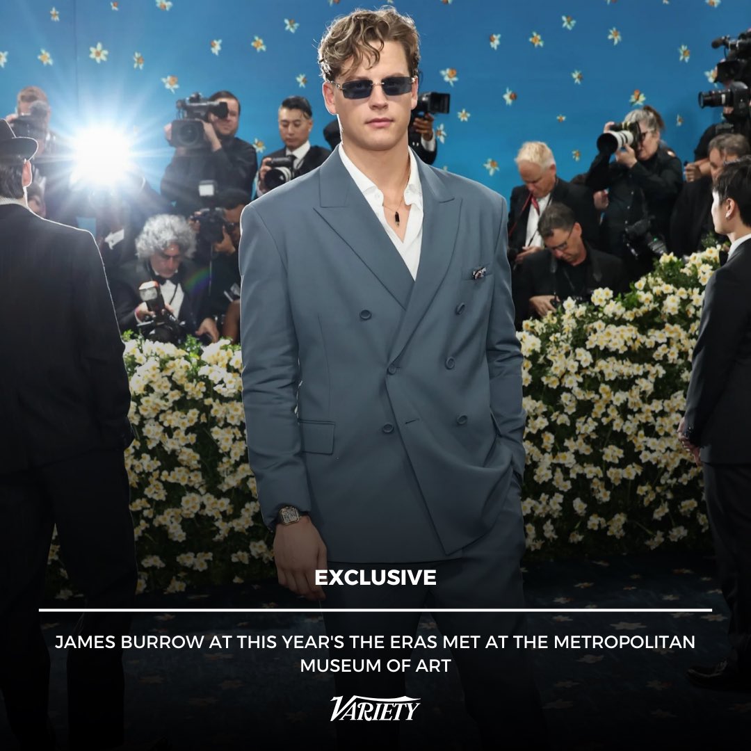 𝗩𝖺𝙧𝗂𝗲t𝘆 ᴿᴾ
+ content in #VarietyRP
𝗘͟𝘅͟𝗰͟𝗹͟𝘂͟𝘀͟𝗶͟𝘃͟𝗲͟ • Review • Interviews • More

🗞️  𝘕𝘦𝘸𝘴: 𝗝𝗮𝗺𝗲𝘀 𝗕𝘂𝗿𝗿𝗼𝘄 (<a href="/frameindey/">𝖩𝖺𝗆𝖾𝗌.</a>) arrives at this year's <a href="/TheErasMetRP/">ꔋ𝘩𝗲 𝗘𝙧𝖺𝙨 𝝡𝗲t ᴿᴾ</a> at the Metropolitan Museum of Art.