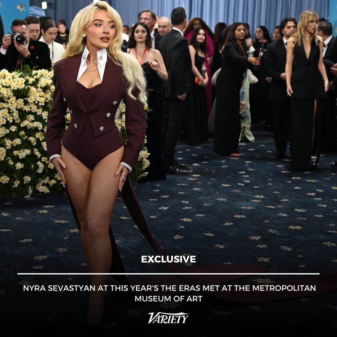 𝗩𝖺𝙧𝗂𝗲t𝘆 ᴿᴾ
+ content in #VarietyRP
𝗘͟𝘅͟𝗰͟𝗹͟𝘂͟𝘀͟𝗶͟𝘃͟𝗲͟ • Review • Interviews • More

🗞️  𝘕𝘦𝘸𝘴: 𝗡𝘆𝗿𝗮 𝗦𝗲𝘃𝗮𝘀𝘁𝘆𝗮𝗻 (<a href="/luxenscripts/">moved to @luxenote 💌</a>) arrives at this year's <a href="/TheErasMetRP/">ꔋ𝘩𝗲 𝗘𝙧𝖺𝙨 𝝡𝗲t ᴿᴾ</a> at the Metropolitan Museum of Art.