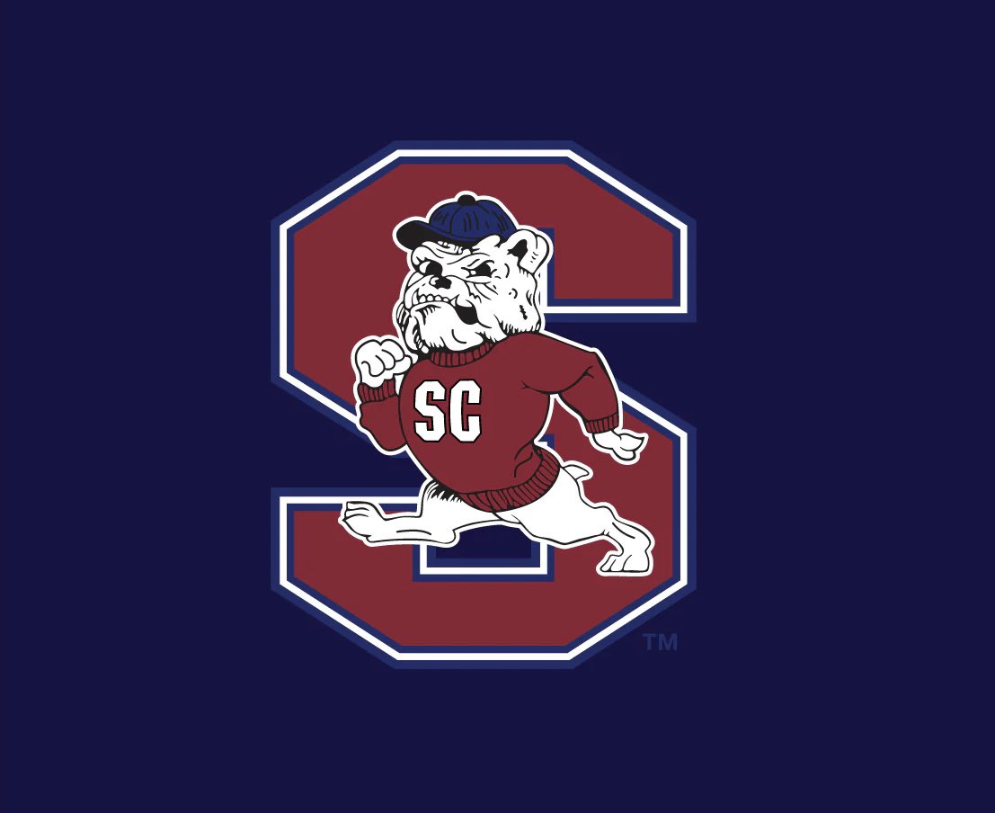 CoachCLoper's tweet photo. Great week of recruiting in the state of North Carolina! https://t.co/HYfWxvAGt0