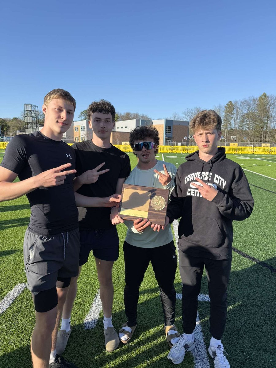 Back to back BNC track championships. Also with a huge pr In the long jump with a jump of 21 feet 4inches!! <a href="/LEADPrepAcad/">LEAD Prep Academy Kings</a> <a href="/LegacyLouAdams/">Louis Adams</a> <a href="/coach_jakev/">Jake Vincent</a>