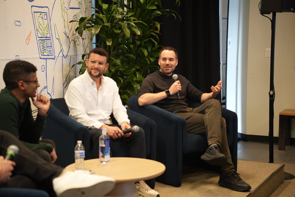 Finn Meeks (@finn_meeks) on Twitter photo The best part of our Talent Mafia series? It doubles as a reunion for early employees.
Huge thanks to <a href="/Max/">Max Mullen</a>, <a href="/OfekLavian/">Ofek Lavian</a>, and <a href="/pchekuri/">Praveen Chekuri 🤷🏽♂️</a> for dropping by SPC to share what they learned building Instacart and how it shaped Ascend and Forage. The best part of our Talent Mafia series? It doubles as a reunion for early employees.
Huge thanks to <a href="/Max/">Max Mullen</a>, <a href="/OfekLavian/">Ofek Lavian</a>, and <a href="/pchekuri/">Praveen Chekuri 🤷🏽♂️</a> for dropping by SPC to share what they learned building Instacart and how it shaped Ascend and Forage.