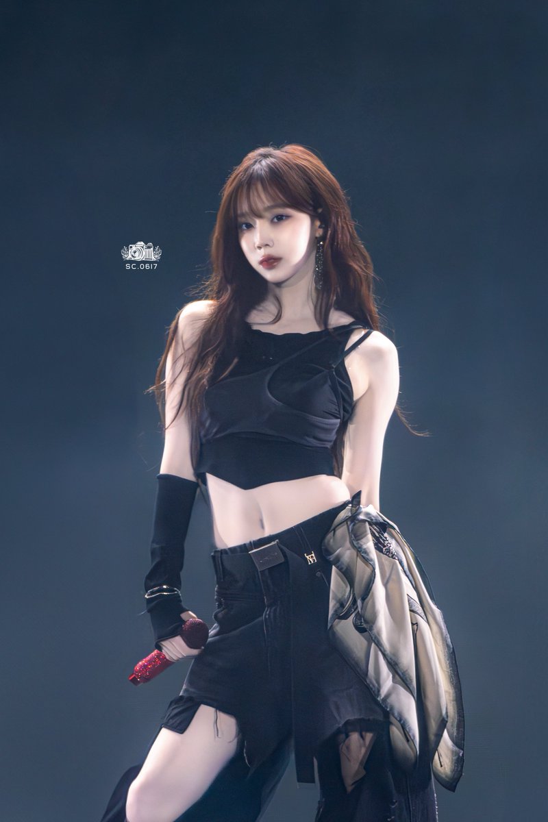sc_0617's tweet photo. 20250426 - K-FLOW3 CONCERT in TAIWAN 🇹🇼 (DAY 2）

30: WINTER (윈터) ❄️🥺❤️

#WINTER #윈터 #金旼炡 #冬子
#aespa #æspa #에스파 #ウィンター https://t.co/gbEYLDPqzW