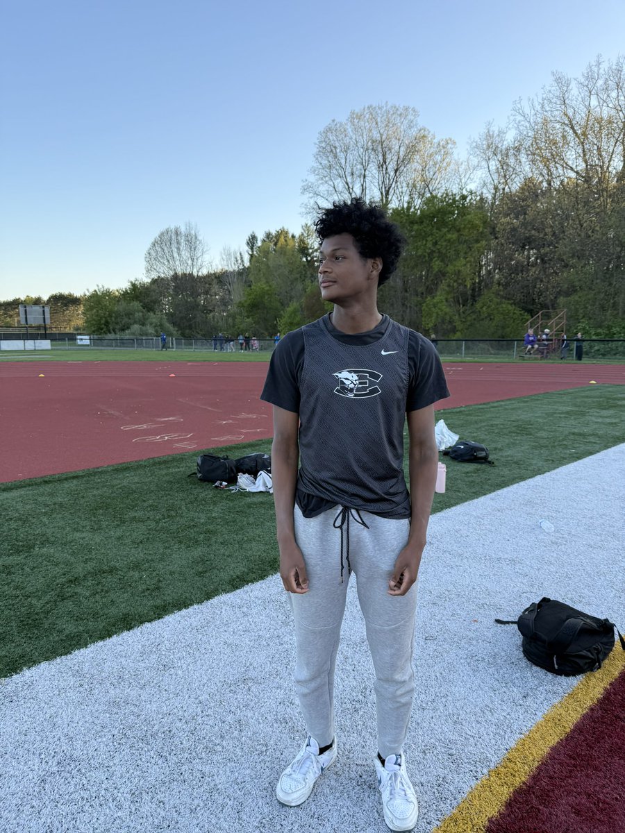 Zach Walcott with a 13” PR for 20’8.25 in long jump and third place all-conference honors! An East all-time #6 mark!