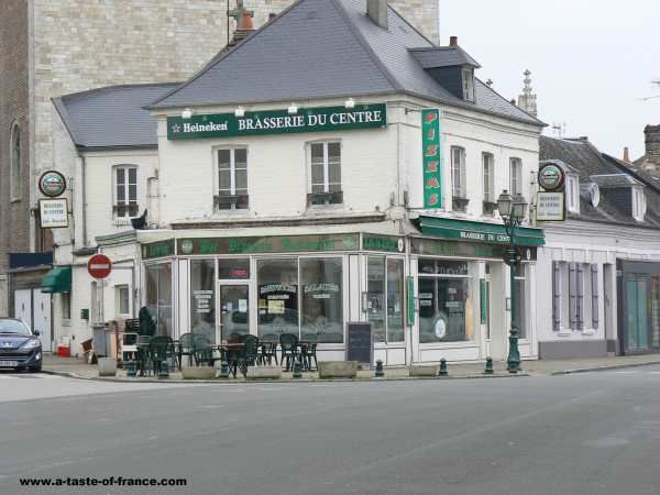 A Brasserie in the town of Rue in Northern France buff.ly/vKqVO6z

France 🇨🇵 travel photo