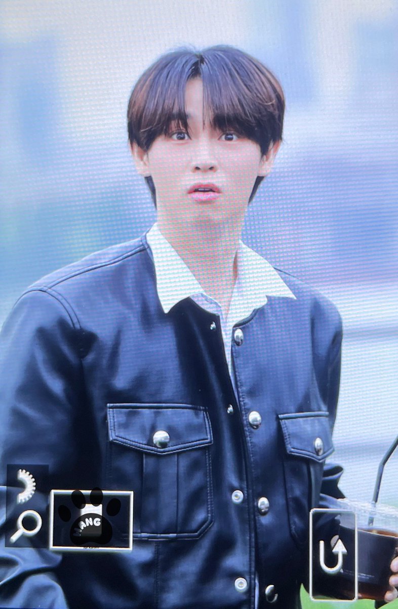 wangwang_ram's tweet photo. 250510 청소년 자원봉사 Festival 출근
깜쨕 놀랫다람,,,

#ASC2NT #어센트
#가람 #カラム #KARAM #박현철 https://t.co/Ruz4ris1ug