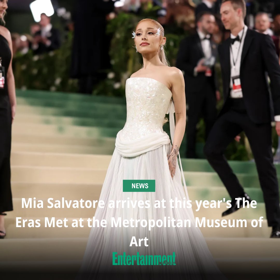 EWUpdatesRP's tweet image. ˓ 🗞️ ˒ 𝗘𝗇t𝗲𝙧t𝖺𝗂𝗇𝗺𝗲𝗇t 𝘞𝗲𝗲𝙠𝗹𝘆 ᴿᴾ
+ content in #EWUpdatesRP
𝗘͟𝘅͟𝗰͟𝗹͟𝘂͟𝘀͟𝗶͟𝘃͟𝗲͟ • Review • Interviews • More

New 𝙐𝙥𝙙𝙖𝙩𝙚!: 𝗠𝗶𝗮 𝗦𝗮𝗹𝘃𝗮𝘁𝗼𝗿𝗲 (@rosievault) arrives at this year's @TheErasMetRP at the Metropolitan Museum of Art.