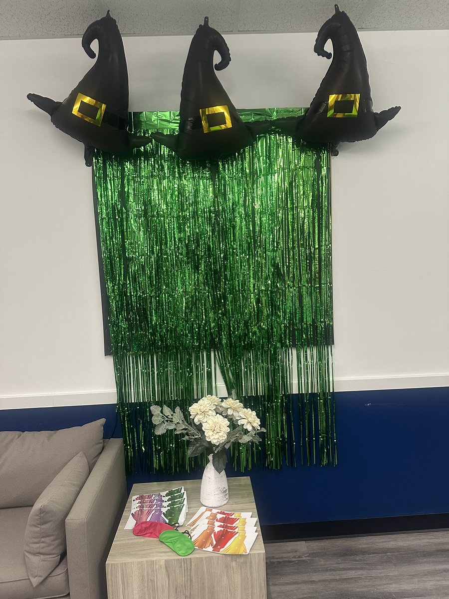 Dominique Siebert (@dsiebertcbs) on Twitter photo Thank you to our amazing CBS PTA for an incredible teacher appreciation wicked theme week! <a href="/CBS_Bethpage/">Central Boulevard Elementary School</a> Thank you to our amazing CBS PTA for an incredible teacher appreciation wicked theme week! <a href="/CBS_Bethpage/">Central Boulevard Elementary School</a>