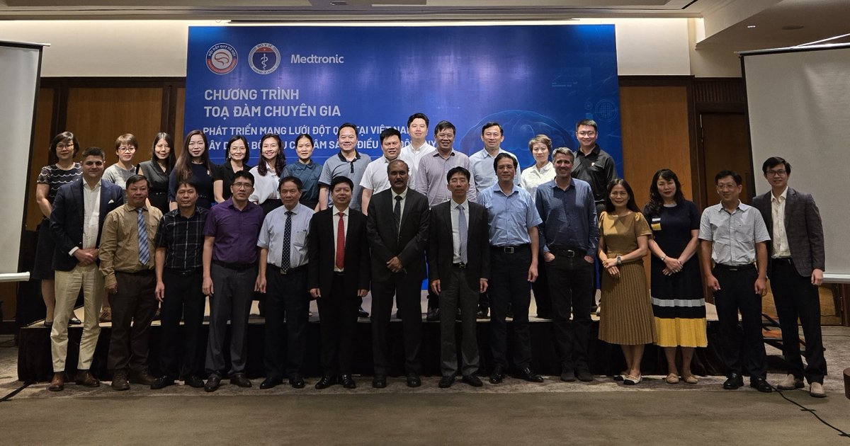 I participated in a focused high-level policy meeting organized by the Hanoi Stroke Association, the Ministry of Health (MOH) Vietnam, and Medtronic, aimed at developing stroke networks in Vietnam. The discussion featured knowledge sharing from both developed countries and low-