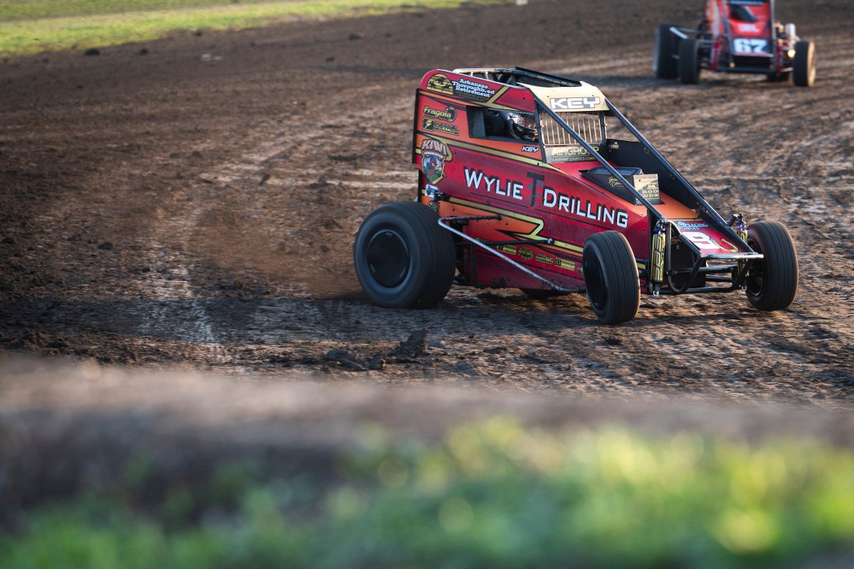 Xtreme Outlaw Midget Series (@xtreme_outlaw) on Twitter photo ๐<a href="/kameronkey_21/">Kameron Key</a> wins <a href="/TjForged/">TJ Forged</a> Heat Race 3!
2. <a href="/AlexKarpowicz72/">Alex Karpowicz</a>
3. Kyle Jones
4. <a href="/CaleCoons/">Cale Coons</a>
5. Brandon Carr
6. Lance Bennett
7. Sean Rayhall ๐<a href="/kameronkey_21/">Kameron Key</a> wins <a href="/TjForged/">TJ Forged</a> Heat Race 3!
2. <a href="/AlexKarpowicz72/">Alex Karpowicz</a>
3. Kyle Jones
4. <a href="/CaleCoons/">Cale Coons</a>
5. Brandon Carr
6. Lance Bennett
7. Sean Rayhall
