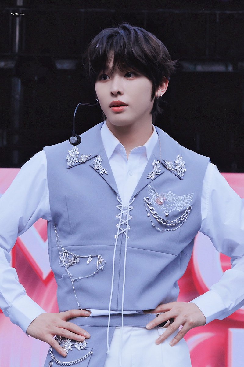 woozenniee's tweet photo. finally got to see riku in this outfit too it's still one of my fav wish outfits https://t.co/iAzeKkHZK7