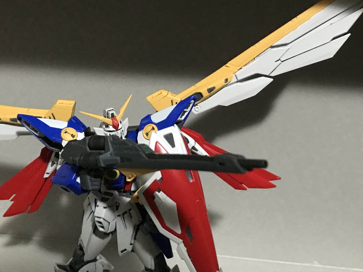 FATALHERMIT's tweet image. My first Gundam.
1/144 RG 35 Gundam Wing XXXG-01W
