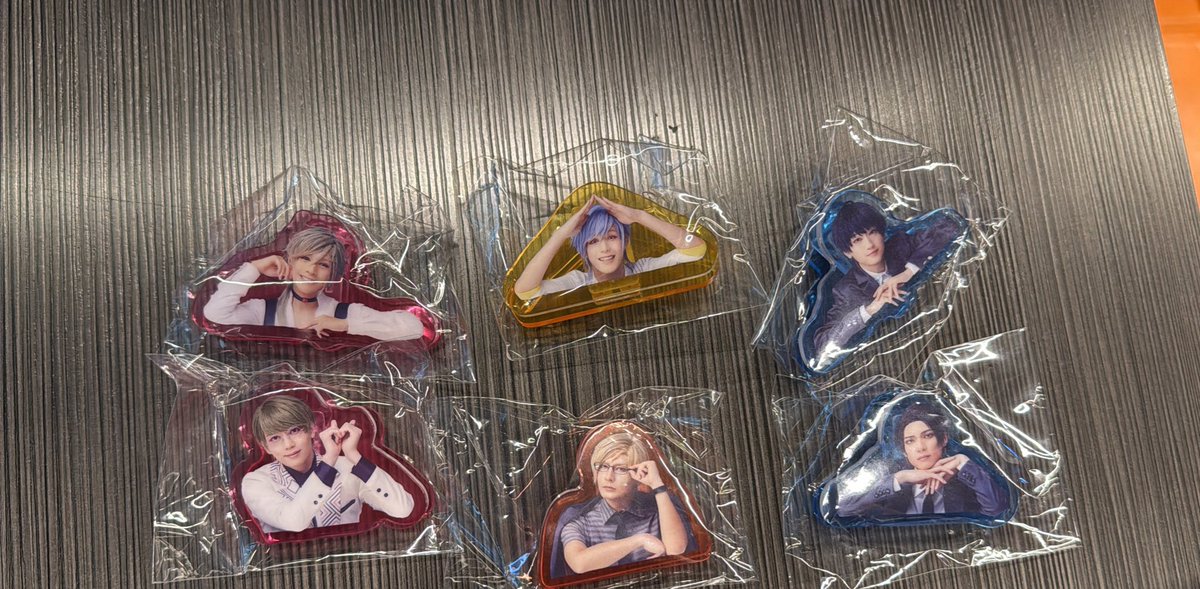 【交換】エーステ ACT3 アクリルクリップ

譲)写真参照

求)万里>>真澄>>定価（➕送料）
千景は万里の交換のみ

万里交換優先の為、お返事にお時間頂く場合があります。
本日のマチネ前又は郵送対応又はにプロフ記載場所にて手渡し（要相談）

検索からお気軽にお声掛けください。