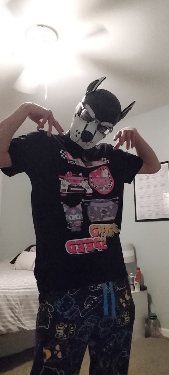 HailcoreBiker44's tweet photo. The shirt <3 https://t.co/WZ0zE8RqNm