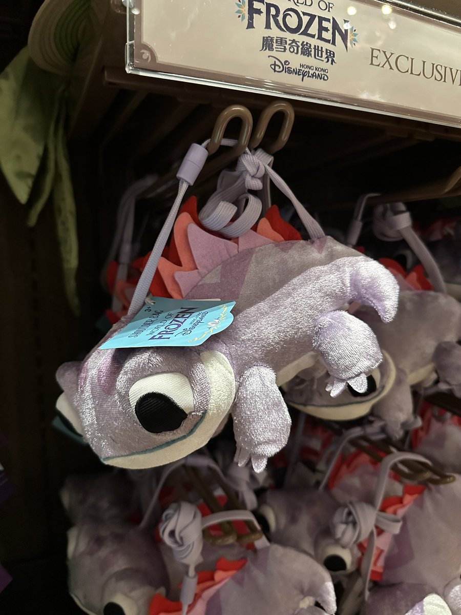 香港ディズニー アナ雪 新商品 ブルーニのショルダーは買いですね