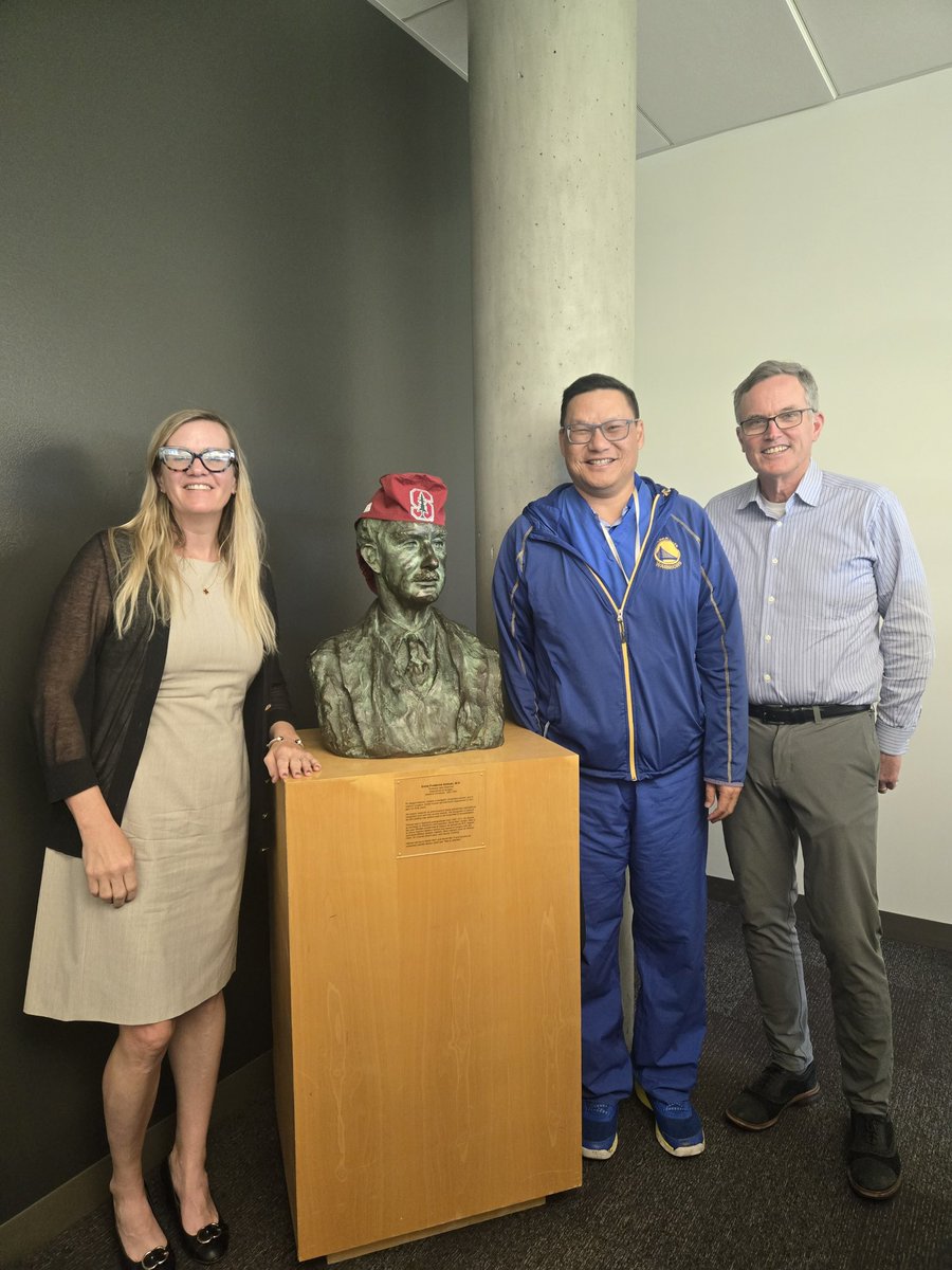 Thank you to our #Holman25
Lecturer, Dr. Katherine Gallagher, for visiting our division and delivering such an inspiring and thought-provoking lecture. We're grateful for your time and insights!