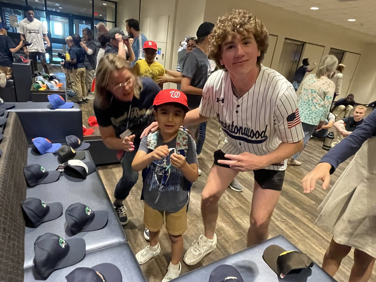 JAMES VILADE / Jimmy V tweet media