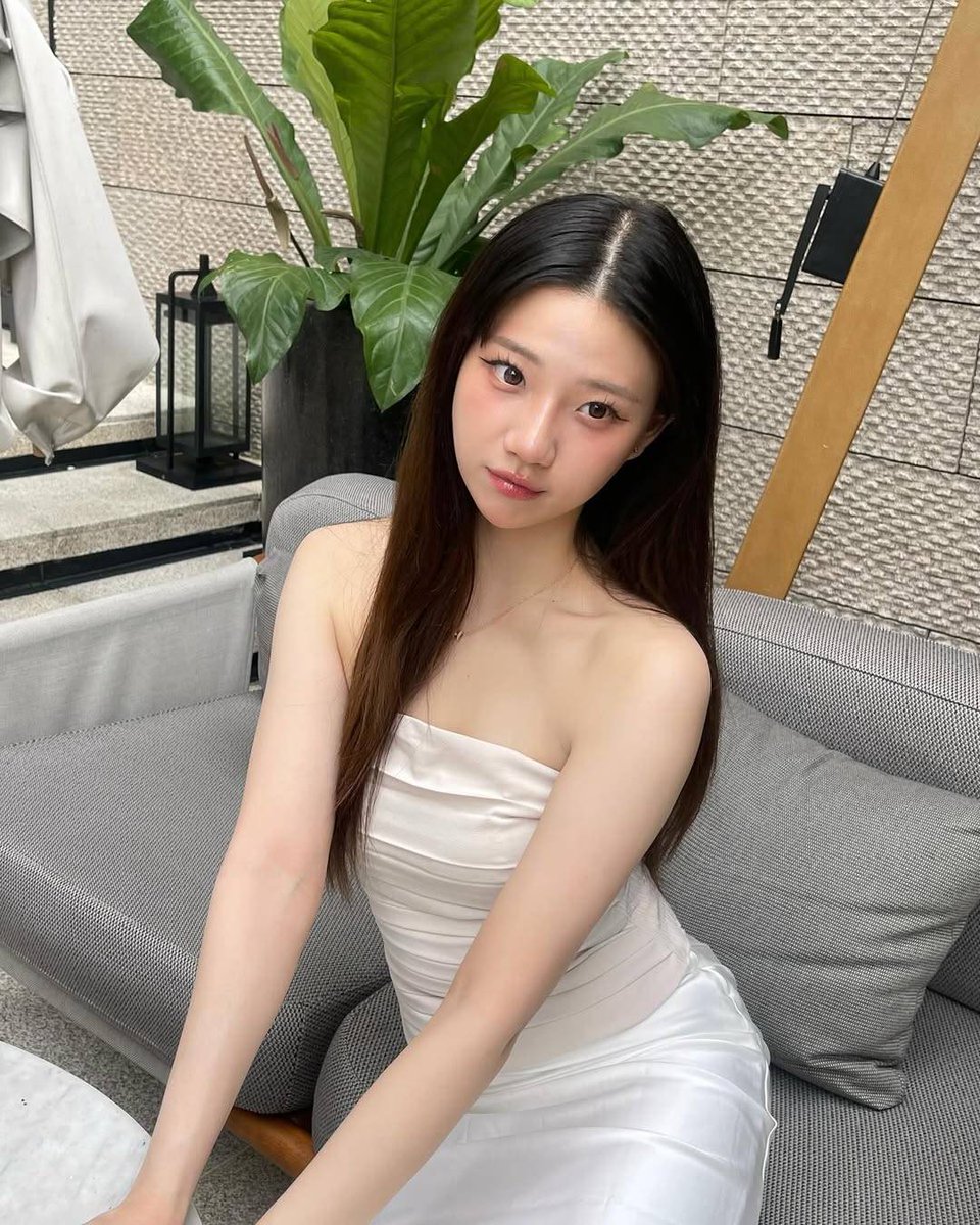 Chacha_FansTH's tweet photo. 📸 Chacha's Instagram Posts
🗓 07/05/2025
🪽🪽🪽 นางฟ้าชัดๆ
2/2
#ชาช่า #ชาช่ากนกรักษ์ #CHACHA #ChachaKanokrak #fyp #ChachaLifeStyle #TeamChacha https://t.co/nwjRiZMASZ
