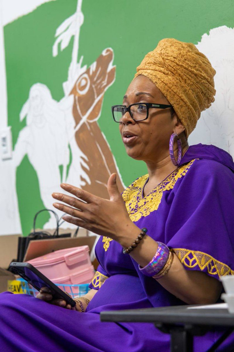 iuic_chicago's tweet photo. The righteous daughters of Sarah are in a constant state of learning, renewing their spirits from the filth of Babylon.

Text “Give” to (646) 982-3858 to donate now.

#IUICChicago
#Sabbath
#Israelites
#Unity
#Nathanyel7
#France
#chosengeneration https://t.co/KY5QEAwBQt