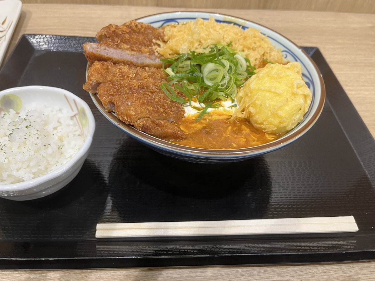 牛カツトマたまカレーうどん🤤