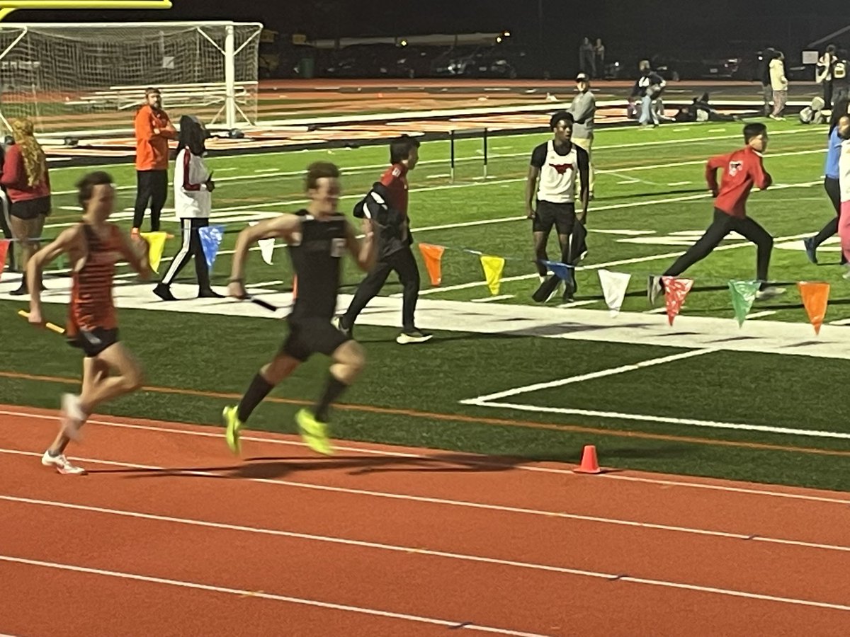 Fantastic track meet run by Coach Petter &amp; Coach Pott tonight. Nothing but rave reviews. Shout out also, to all the assistants who coached and ran multiple events tonight as well. Great night for the Statesmen!