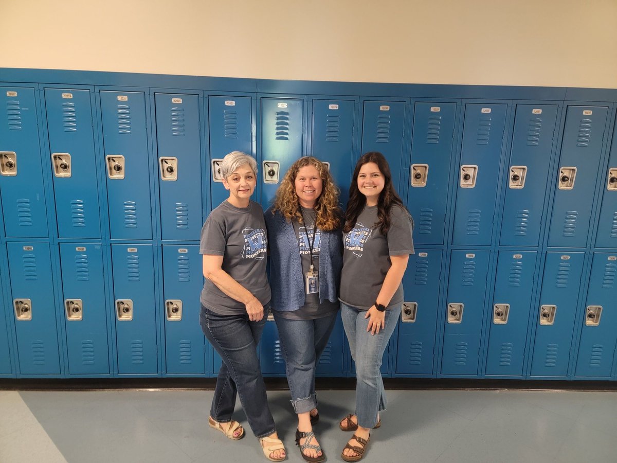 WHS_Pioneers's tweet image. Teacher Appreciation Week? ✅

Got the new t-shirt? ✅

Another 💯 on the Health Inspection for our cafeteria staff? ✅

One amazing staff? ✅