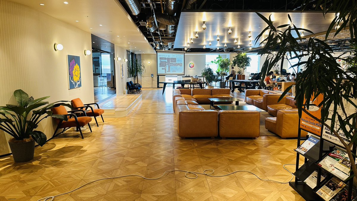 次回の東京ゲームダンジョンに向けて、古巣のアカツキオフィスでバスゲームを開発中🙌🏻笑

まさかあれから10年が経っているだなんて、エモすぎる😇

とてもとても素敵なオフィスです👌笑
#東京ゲームダンジョン