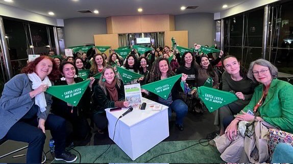 Causa Justa por el Aborto (@causajustaco) on Twitter photo 📚 ¡Libertad y autonomía reproductiva son palabras del cuerpo! Gracias a todas las personas que nos acompañaron en esta conversa sobre aborto, derechos sexuales y reproductivos, derechos humanos y democracia junto a <a href="/BoellColombia/">Fundación Böll</a> en la <a href="/FILBogota/">FeriadelLibroBogotá</a> 💚 📚 ¡Libertad y autonomía reproductiva son palabras del cuerpo! Gracias a todas las personas que nos acompañaron en esta conversa sobre aborto, derechos sexuales y reproductivos, derechos humanos y democracia junto a <a href="/BoellColombia/">Fundación Böll</a> en la <a href="/FILBogota/">FeriadelLibroBogotá</a> 💚