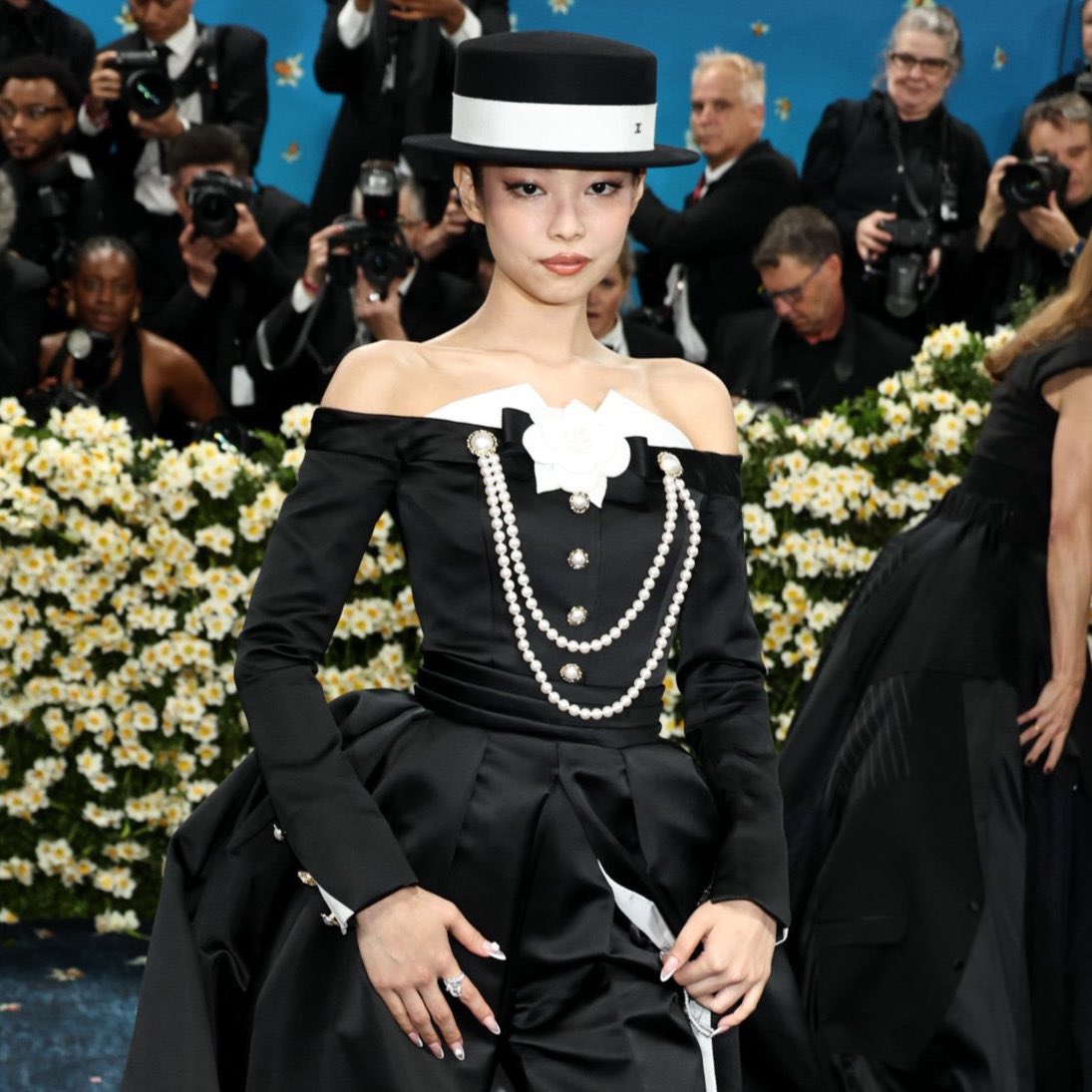 © New Exclusive 𝗽𝗵𝗼𝘁𝗼𝘀 by #TMZoneRP

U͟p͟d͟a͟t͟e͟d͟: MAY/09 — 𝗡𝗼̈𝘃𝗮𝗵 𝗞. 𝗥𝗶𝘃𝗶𝗲́𝗿𝗲 (<a href="/almamalherida/">Me mudé a @musefairies !</a>) in <a href="/TheErasMetRP/">ꔋ𝘩𝗲 𝗘𝙧𝖺𝙨 𝝡𝗲t ᴿᴾ</a> at the Metropolitan Museum of Art.