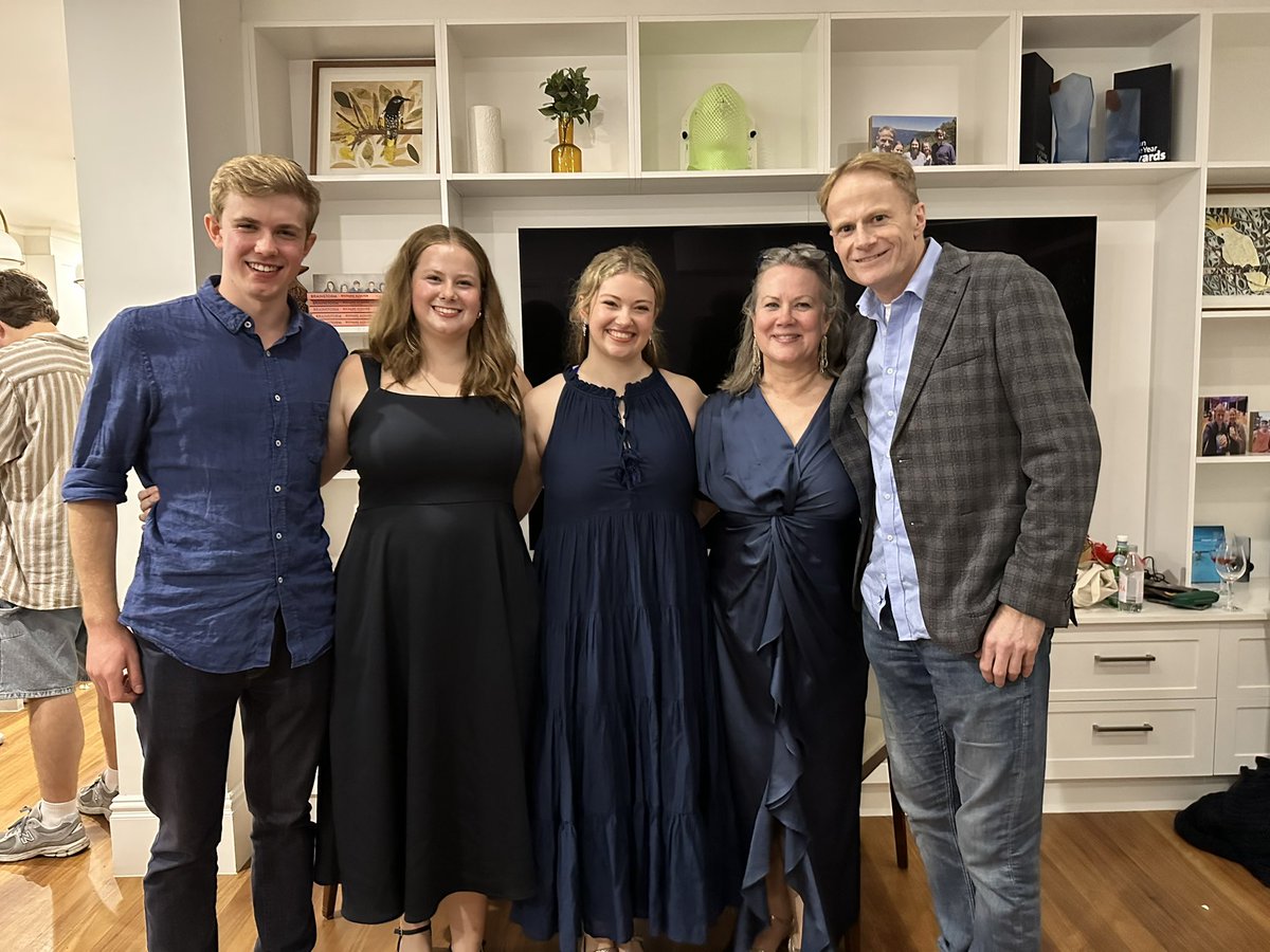 ProfRAScolyer's tweet image. Our eldest daughter Emily had her 21st birthday last weekend. It was so nice to catch up with friends and family to celebrate her. She is an amazing daughter & we love her so much!
#Brainstorm
#glioblastoma
@AllenAndUnwin
@gmaddox